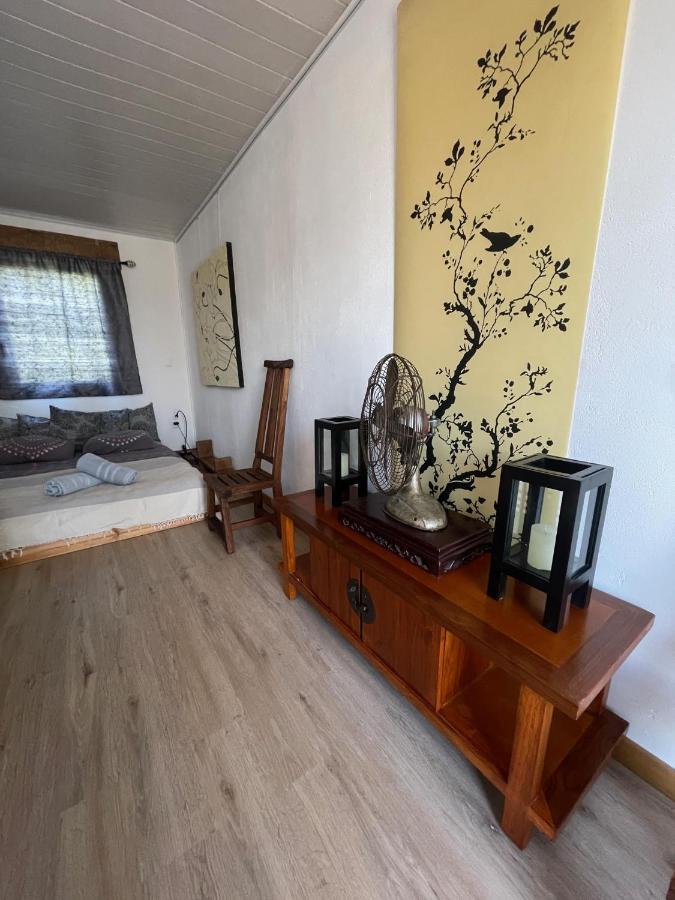 Crazy Lounge Bnb ไอเกิล ภายนอก รูปภาพ